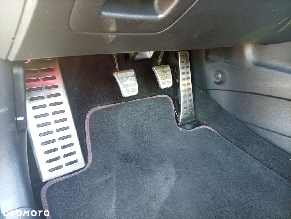 Kia Ceed 1.6 T-GDI GT XL - 36