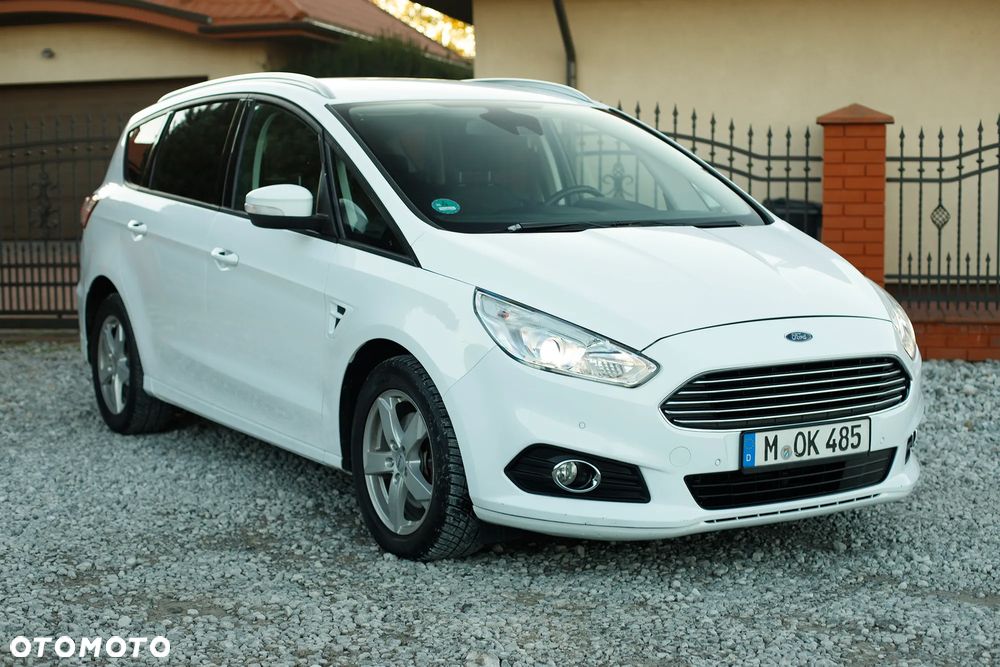 Ford S-Max 1.5 EcoBoost Titanium - 4