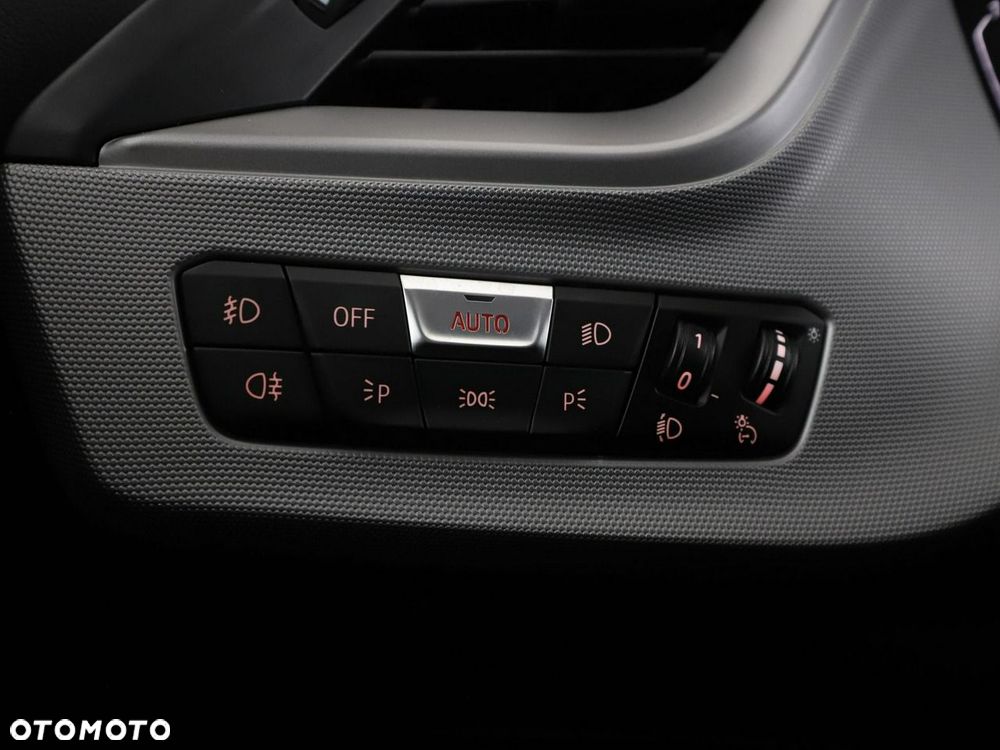 BMW Seria 1 118d Advantage - 36