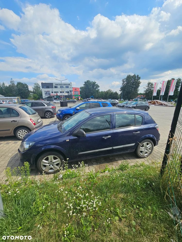 Opel Astra - 1