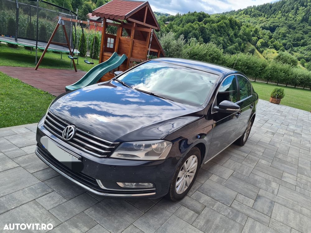 Volkswagen Passat 2.0 TDI BlueMotion Technology R-Line - 1