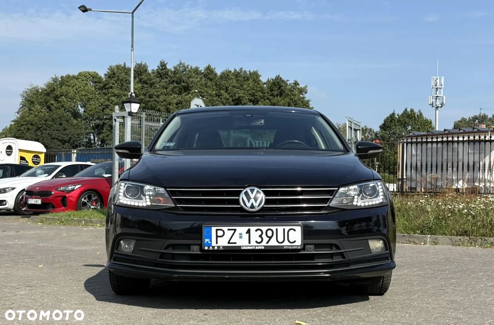Volkswagen Jetta 1.4 TSI BMT Highline - 2
