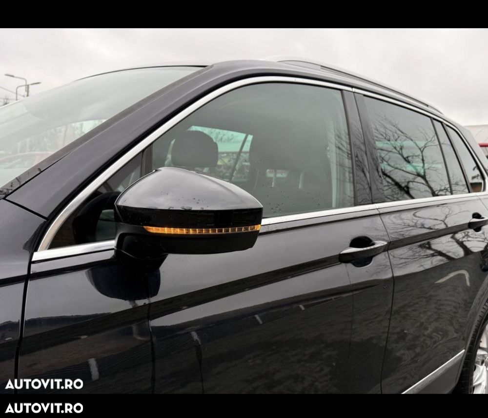 Volkswagen Tiguan - 11