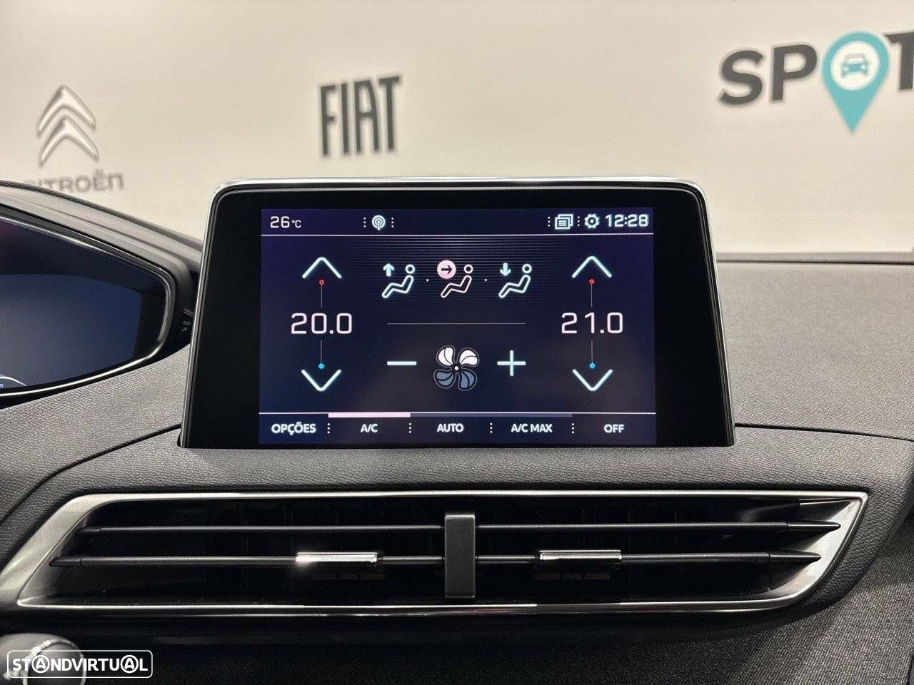 Peugeot 5008 1.5 BlueHDi GT Line EAT8 - 14