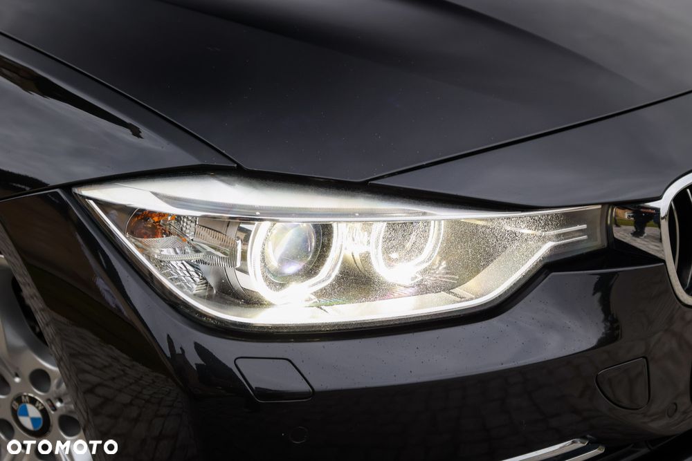 BMW Seria 3 320d xDrive Sport-Aut Luxury Line - 9