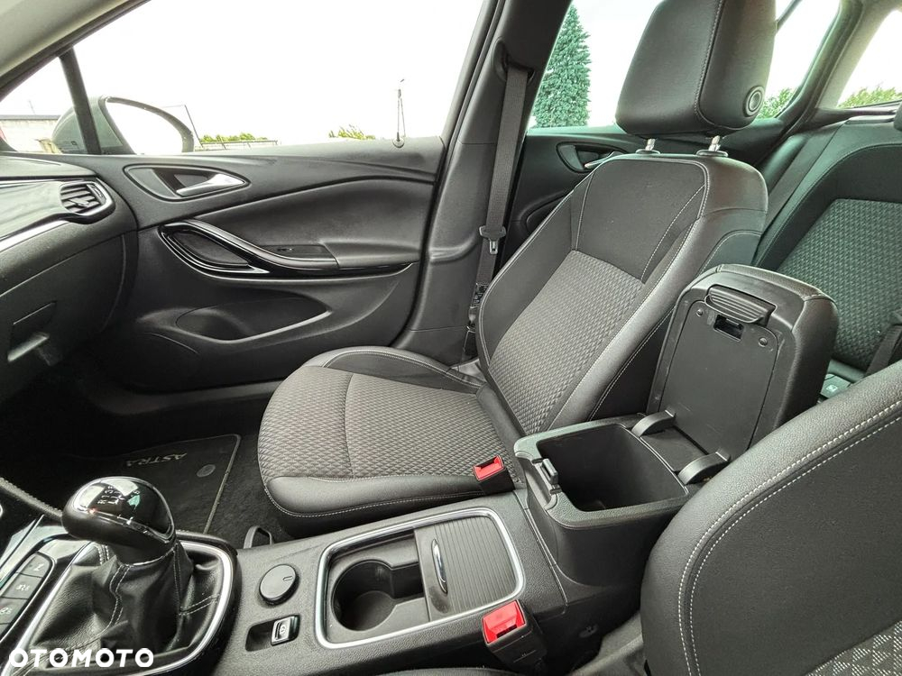 Opel Astra - 15