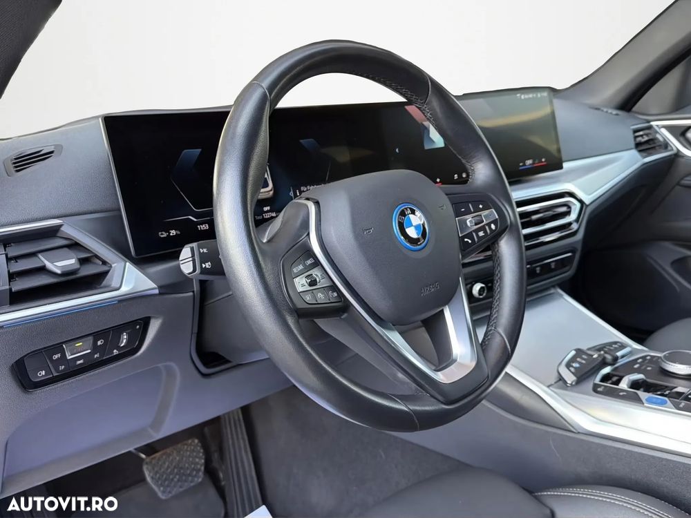 BMW i4 eDrive35 Gran Coupe - 17