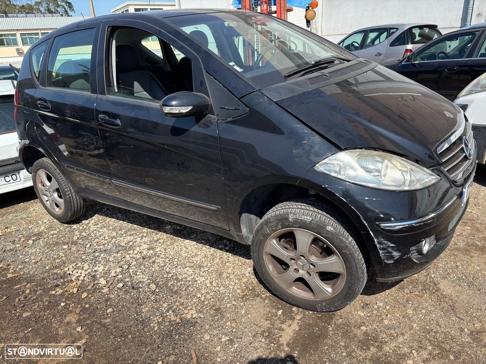Mercedes Class A150 de 2008 para peças - 2