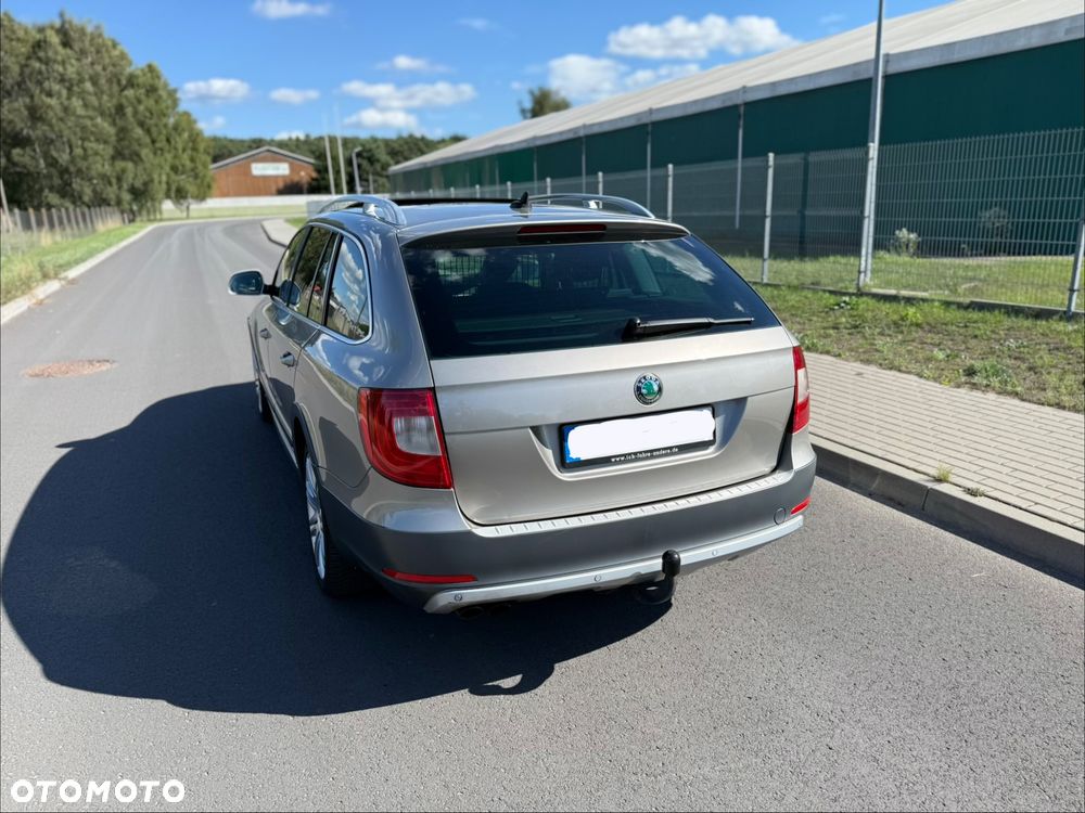 Skoda Superb 2.0 TDI Elegance Outdoor DSG - 7