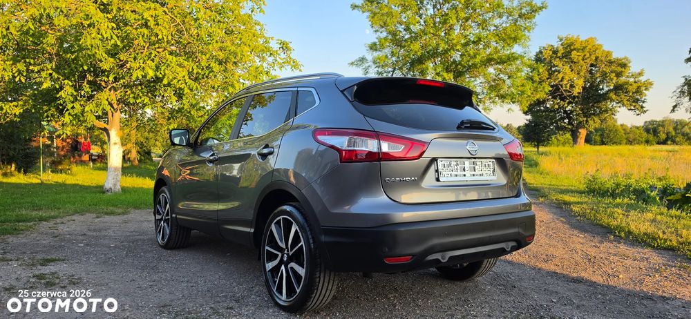 Nissan Qashqai 1.6 dCi Xtronic TEKNA+ - 7