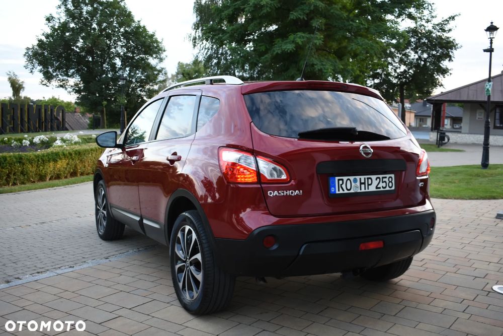 Nissan Qashqai 2.0 dCi DPF I-Way - 10