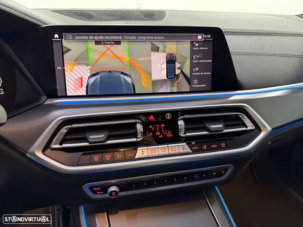 BMW X5 45 e xDrive Pack M - 11