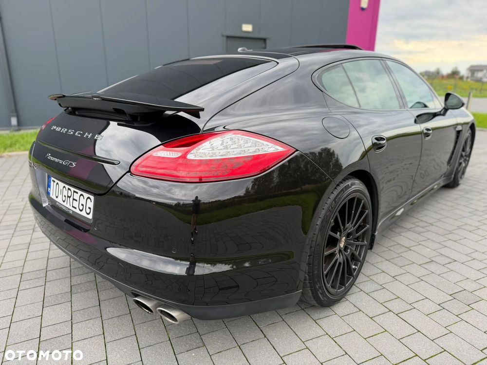 Porsche Panamera - 23