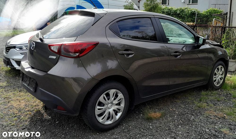 Mazda 2 - 2