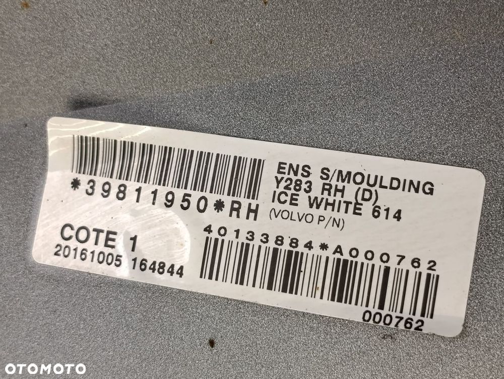 VOLVO V60 13-18r Listwa Nakładka Na Próg Prawa Lewa - 13