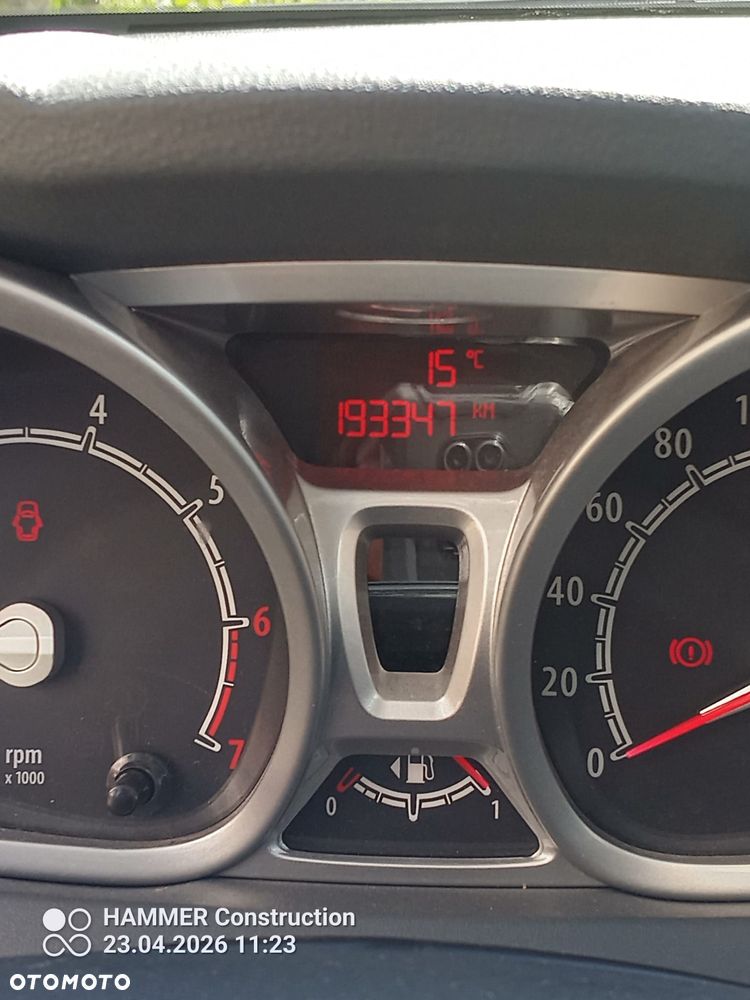 Ford Fiesta 1.25 Titanium - 8