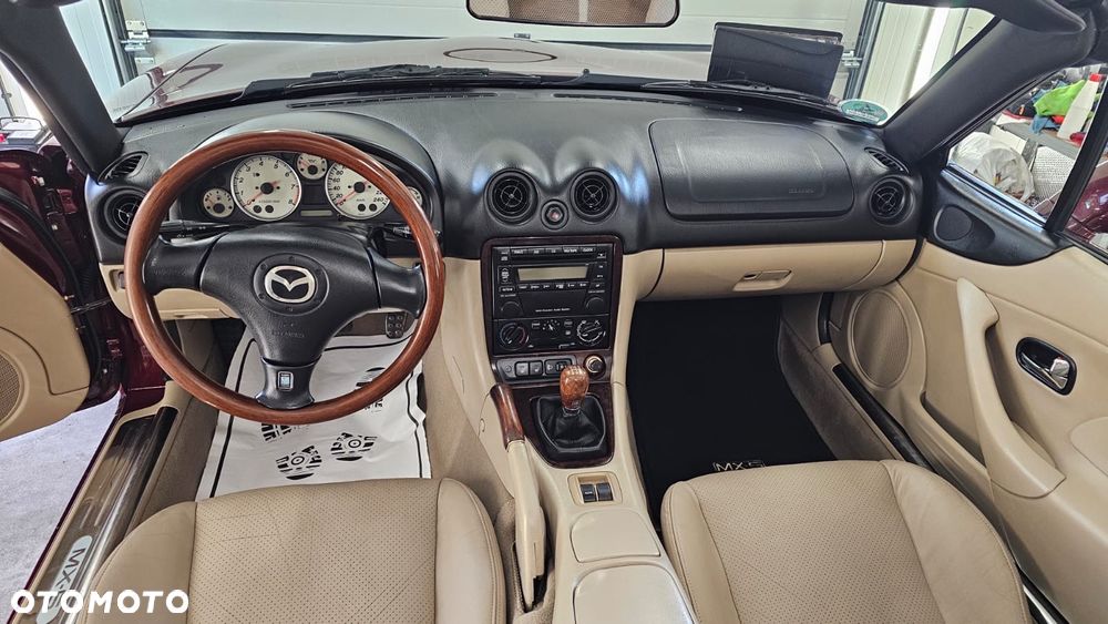 Mazda MX-5 1.9i 16V Memories - 18