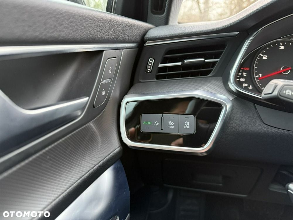 Audi A6 Avant - 27