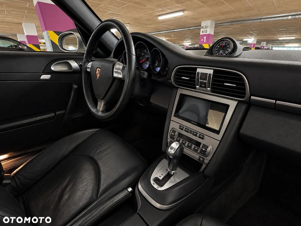 Porsche 911 - 8