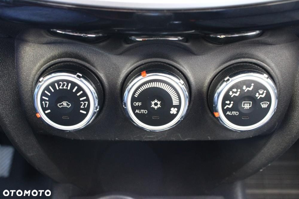 Mitsubishi ASX - 18