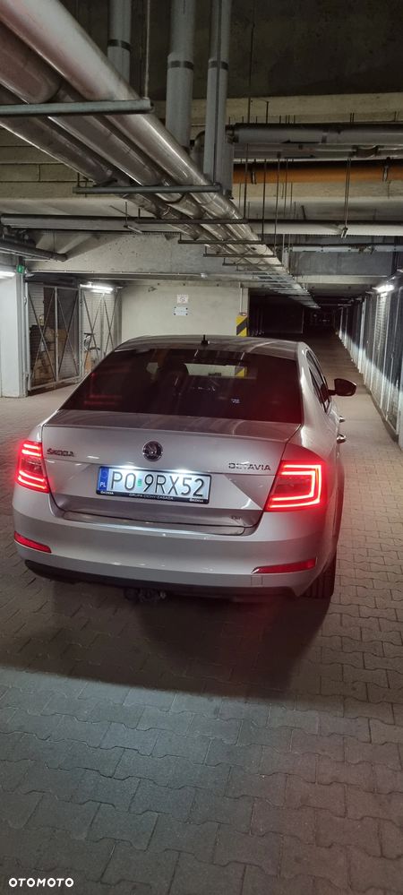 Skoda Octavia 1.4 TSI Elegance - 9