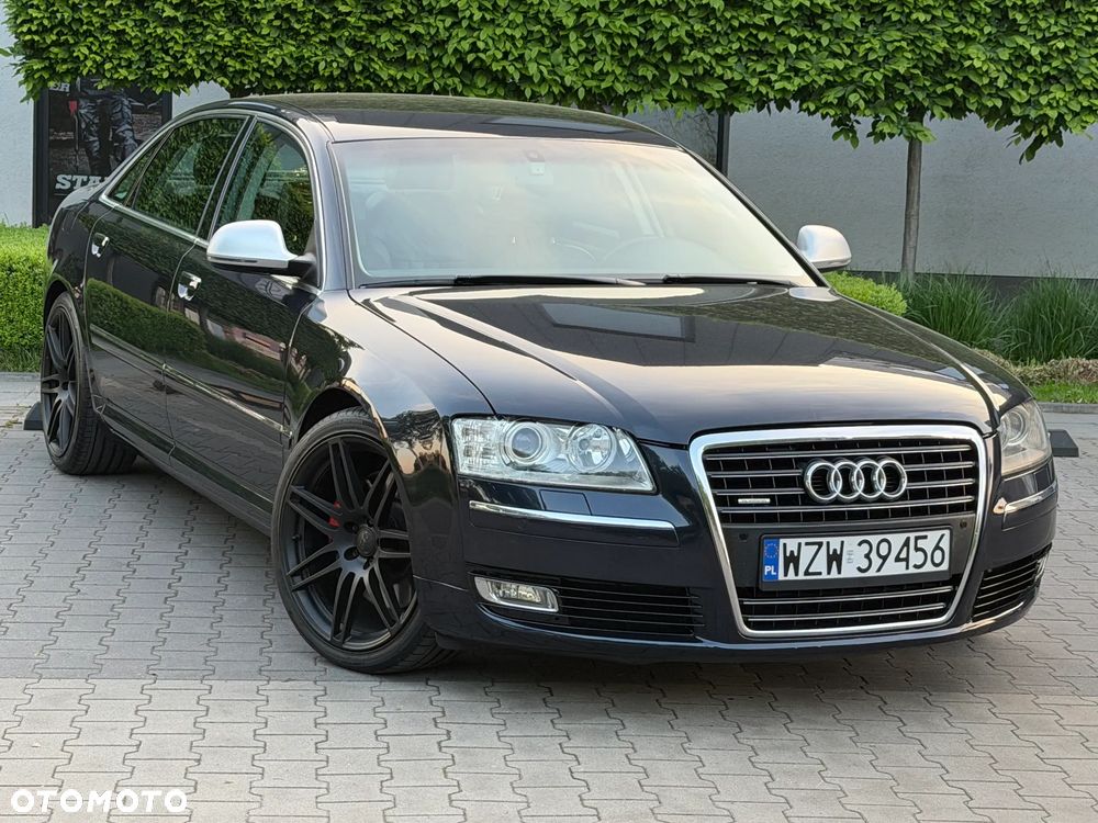 Audi A8 4.2 FSI Quattro Langversion - 1