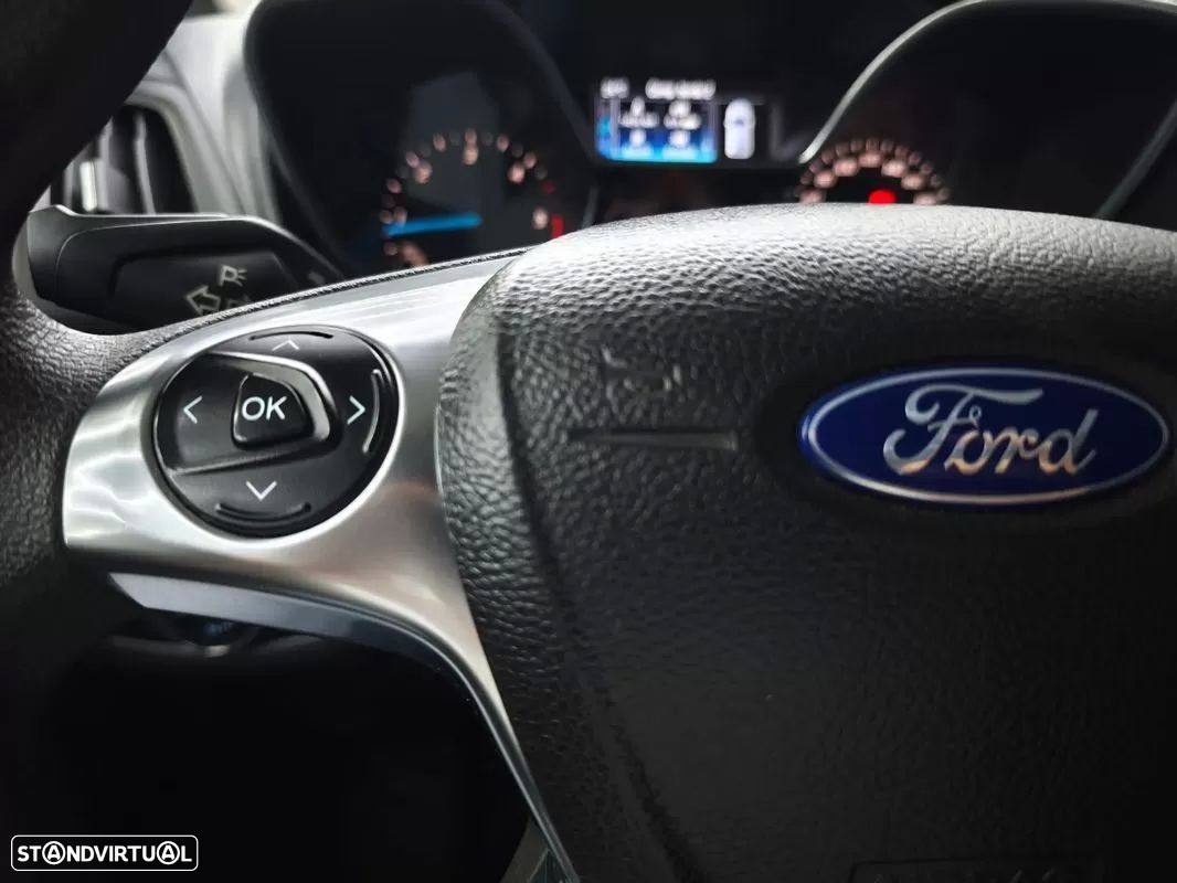 Ford Transit Connect L2 Titanium - 25