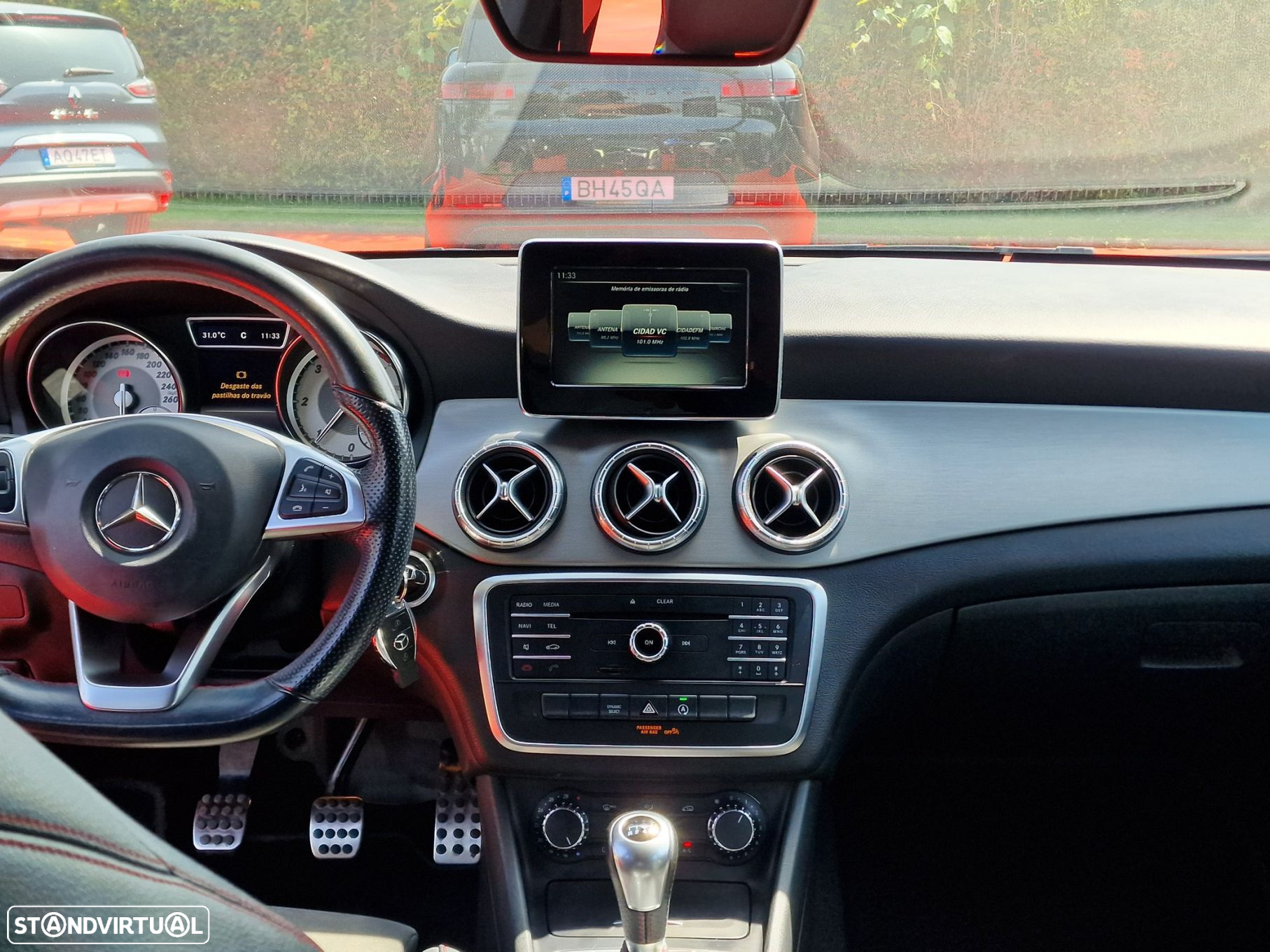 Mercedes-Benz CLA 180 - 16