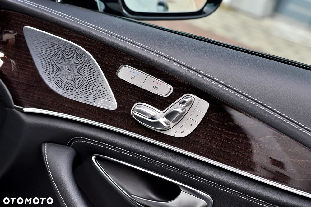 Mercedes-Benz CLS - 15