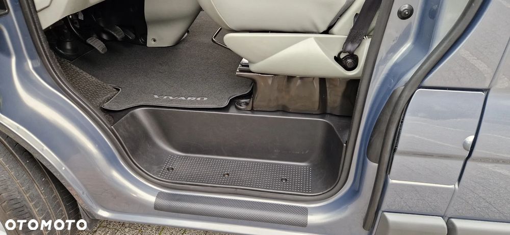 Opel Vivaro - 25