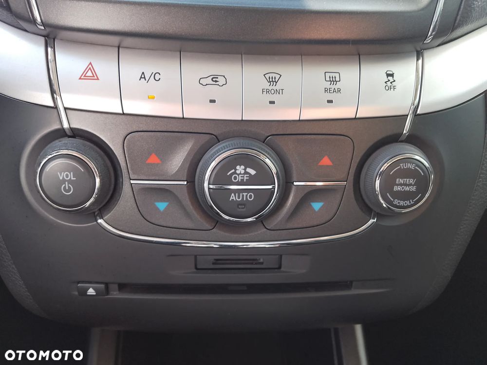 Fiat Freemont 2.0 Multijet 16V DPF Automatik Allrad Urban - 23