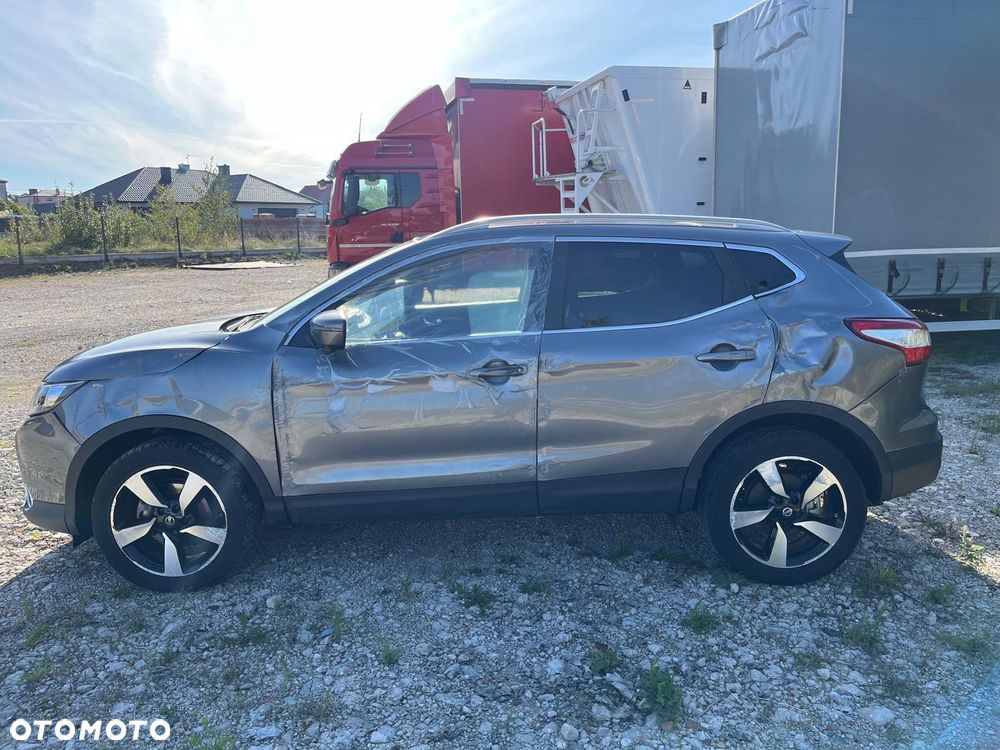 Nissan Qashqai 1.2 DIG-T N-Vision EU6 - 8