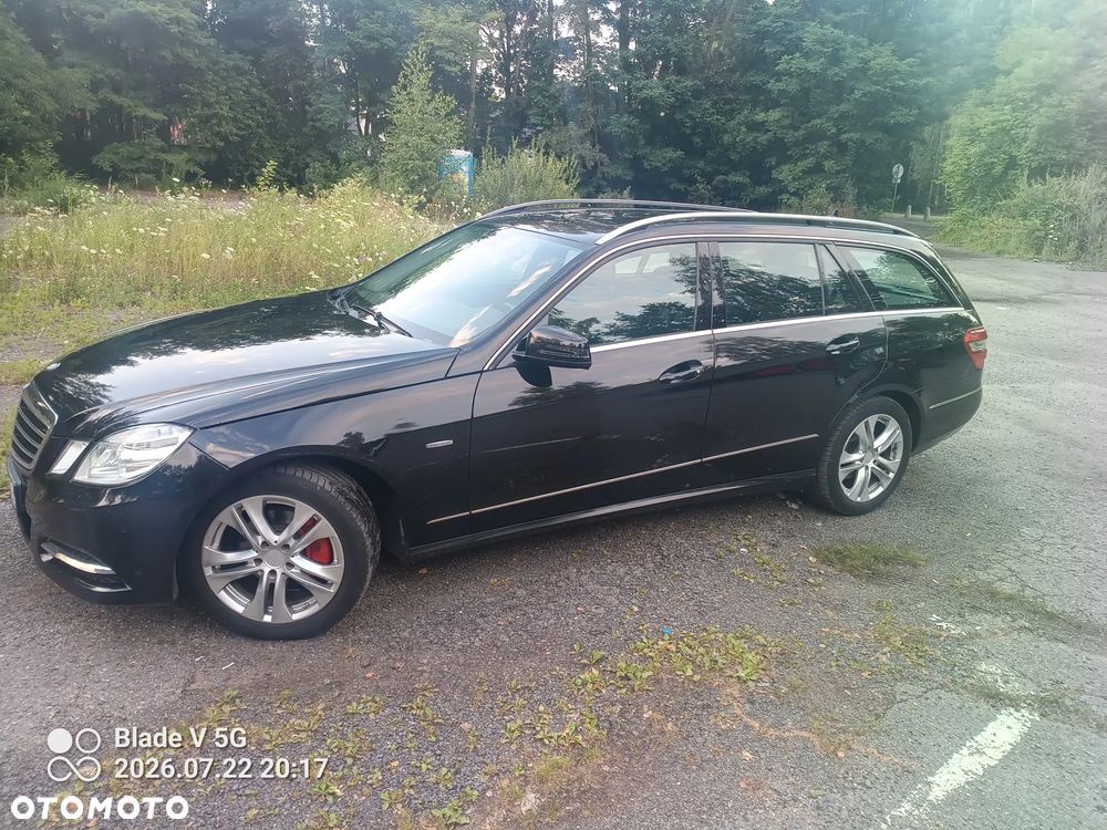Mercedes-Benz Klasa E 200 CGI BlueEffICIENCY - 3