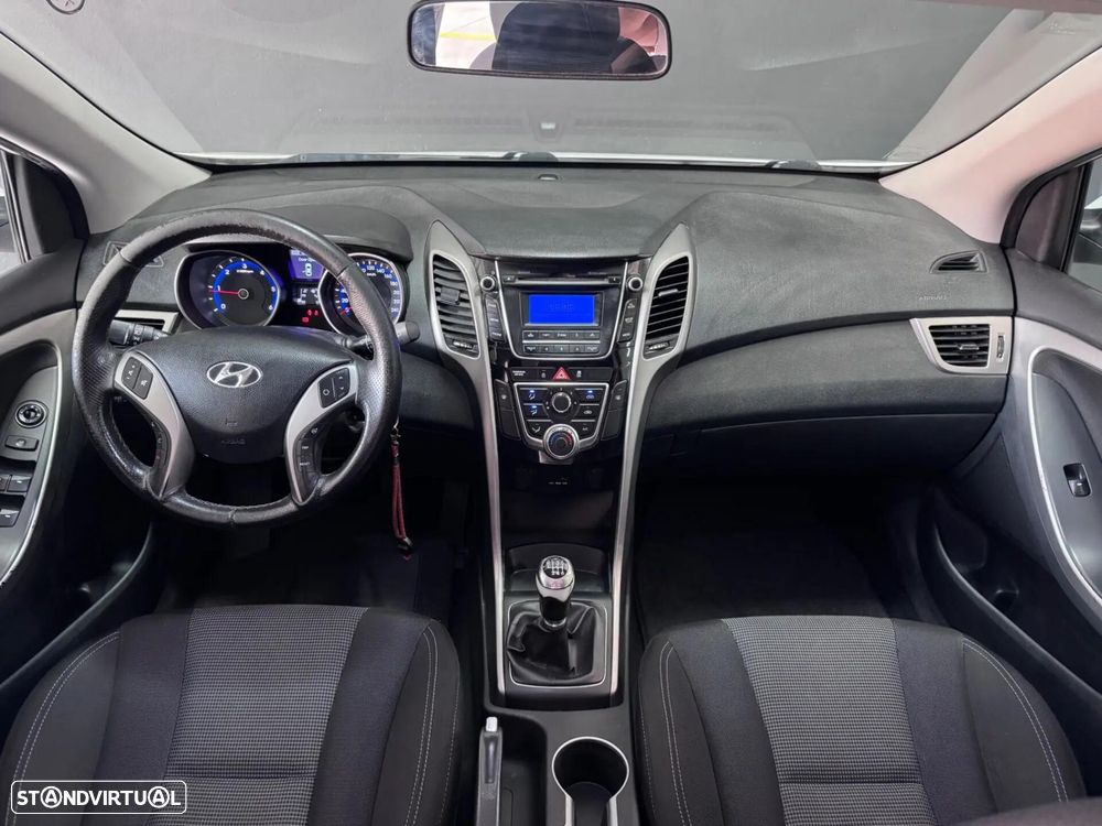 Hyundai i30 1.4 CRDi Active - 6