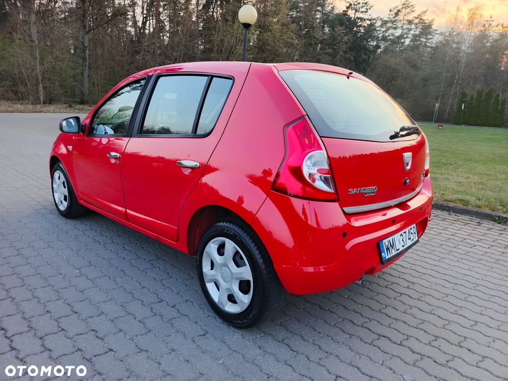 Dacia Sandero - 25