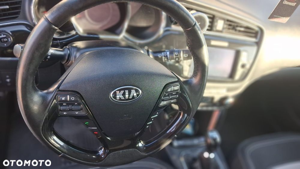 Kia Ceed 1.6 CRDi L Business Line - 21