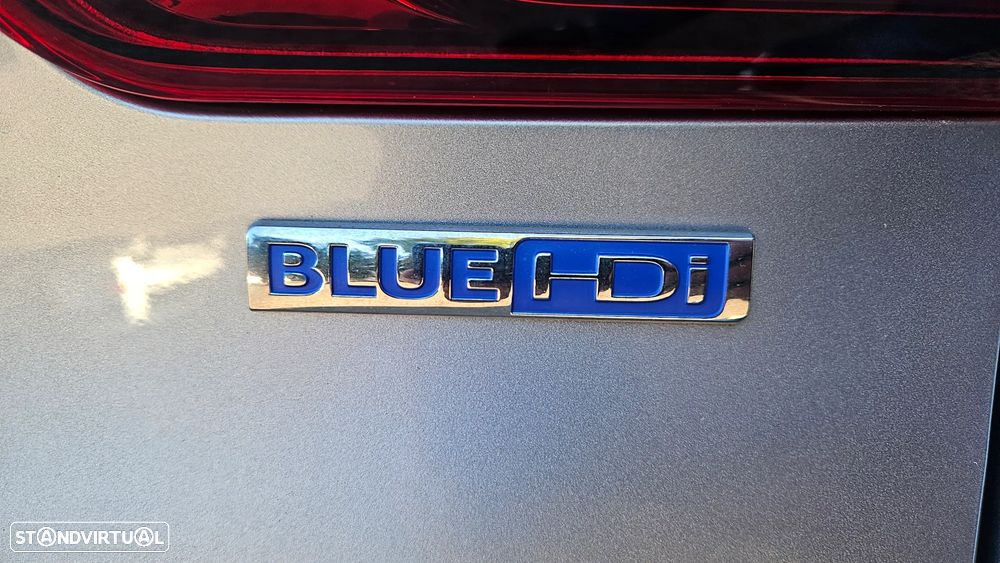Peugeot 2008 1.6 BlueHDi Allure - 40
