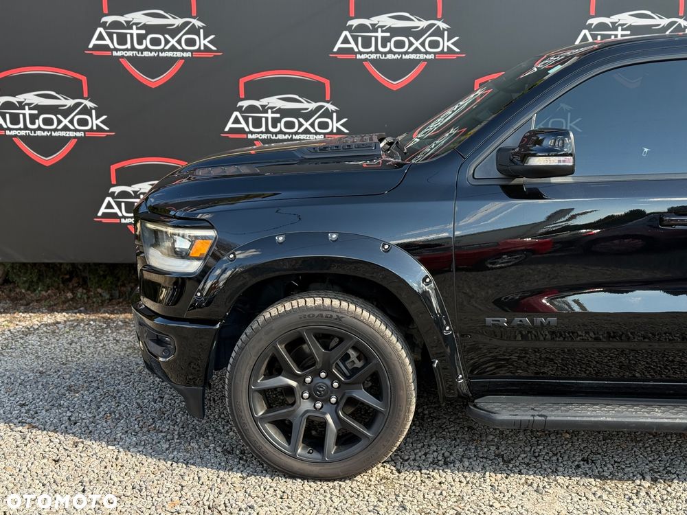 RAM 1500 Crew Cab Sport - 10