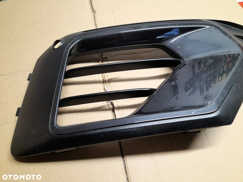 AUDI Q2 KRATKA ZDERZAKA LEWA 81A807681G 81A807681K - 5