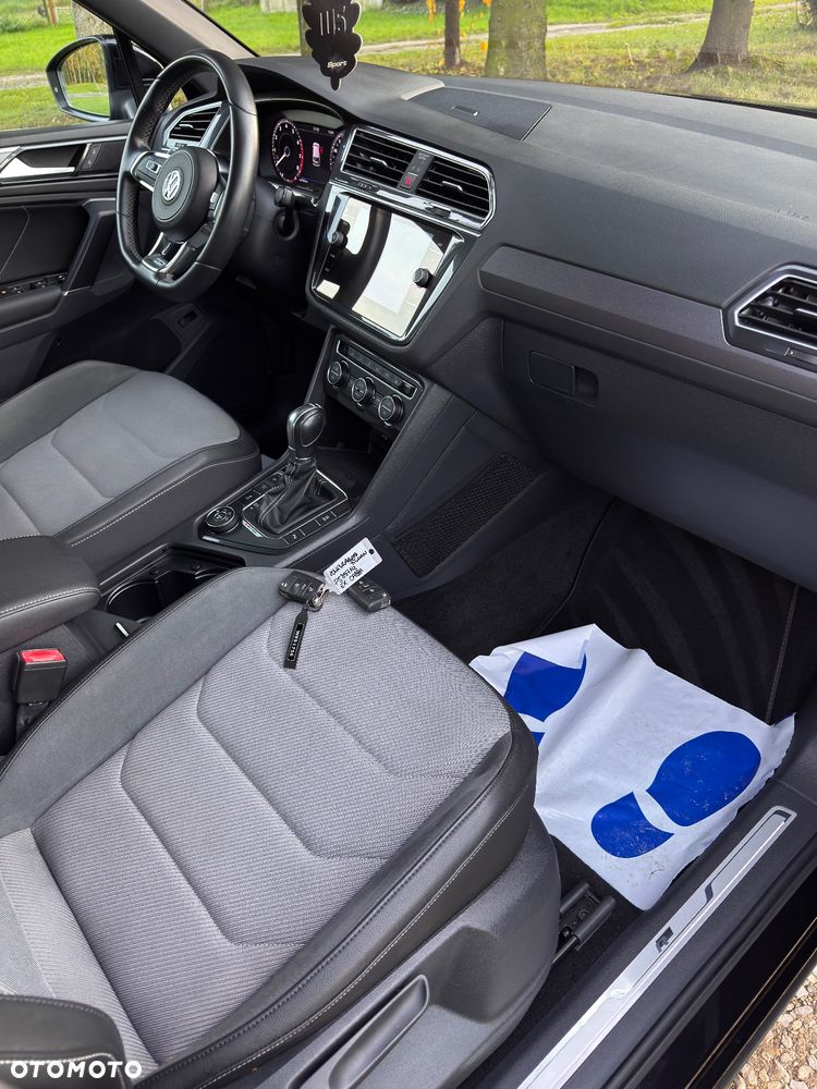 Volkswagen Tiguan 2.0 TSI 4Mot Perfectline R-Style DSG - 12