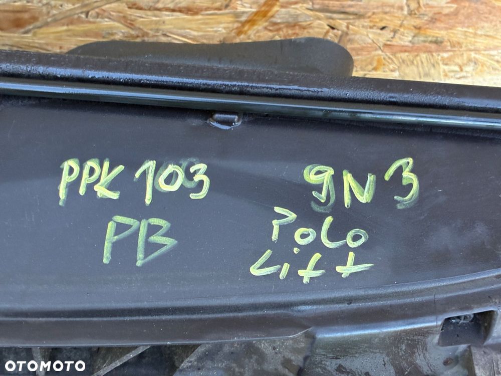 VW POLO 9N3 LIFT BENZYNA PAS PRZEDNI CHŁODNICA WENTYLATOR KOMPLET - 2