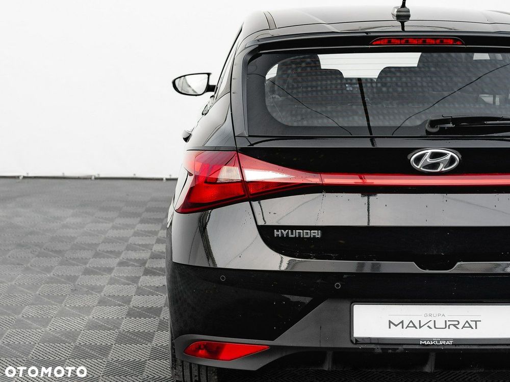 Hyundai i20 1.2 Pure - 12