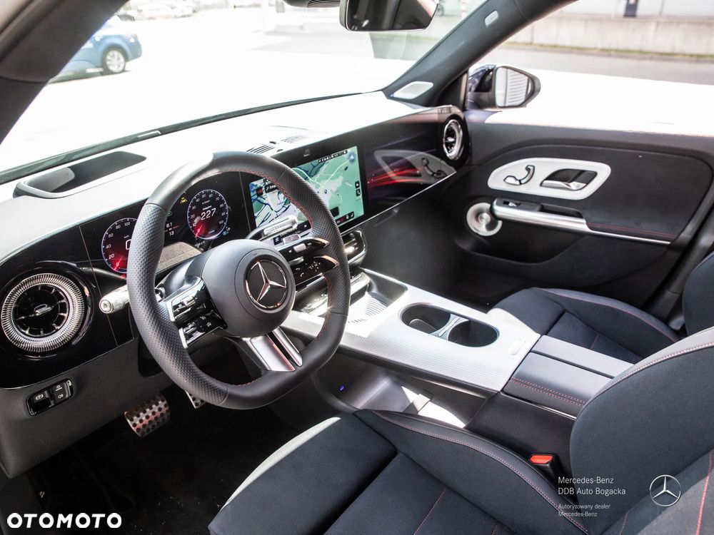 Mercedes-Benz GLB 250+ EQ 85kWh - 8