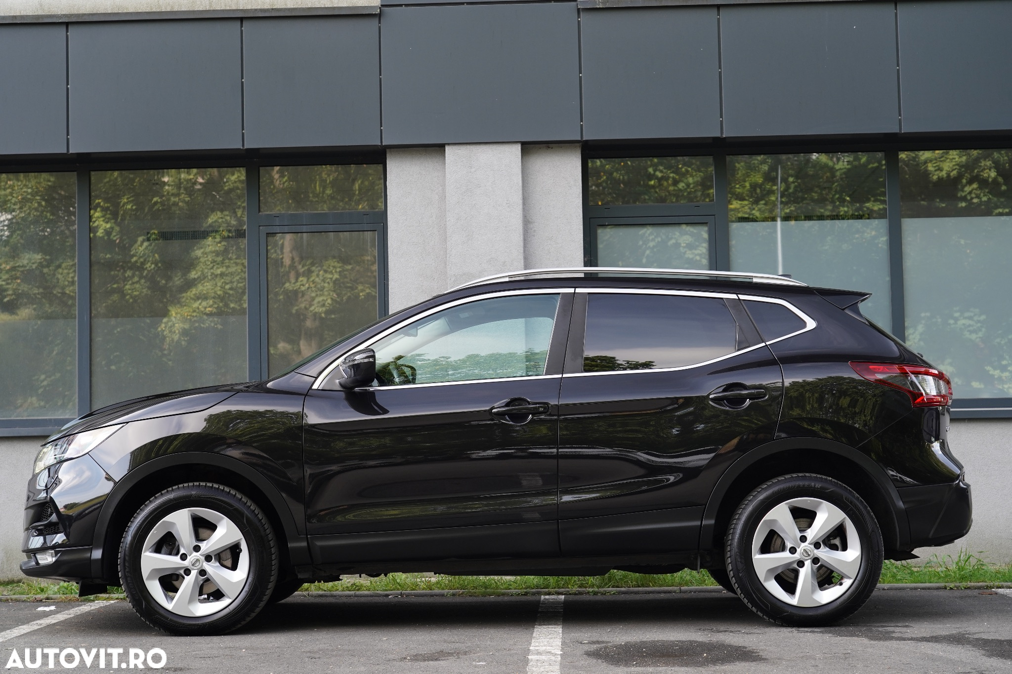Nissan Qashqai 1.5 DCI N-CONNECTA - 16