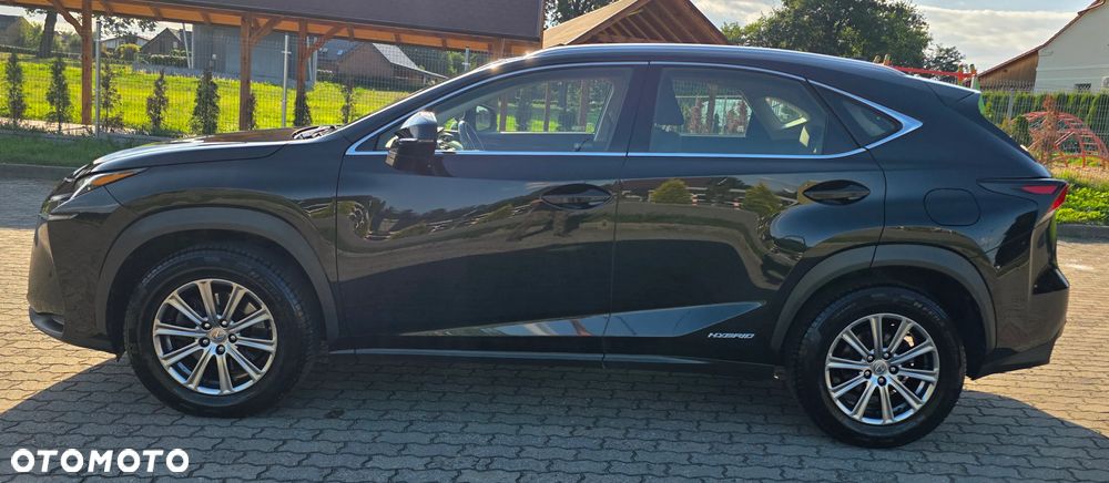 Lexus NX 300h Elite 2WD - 9