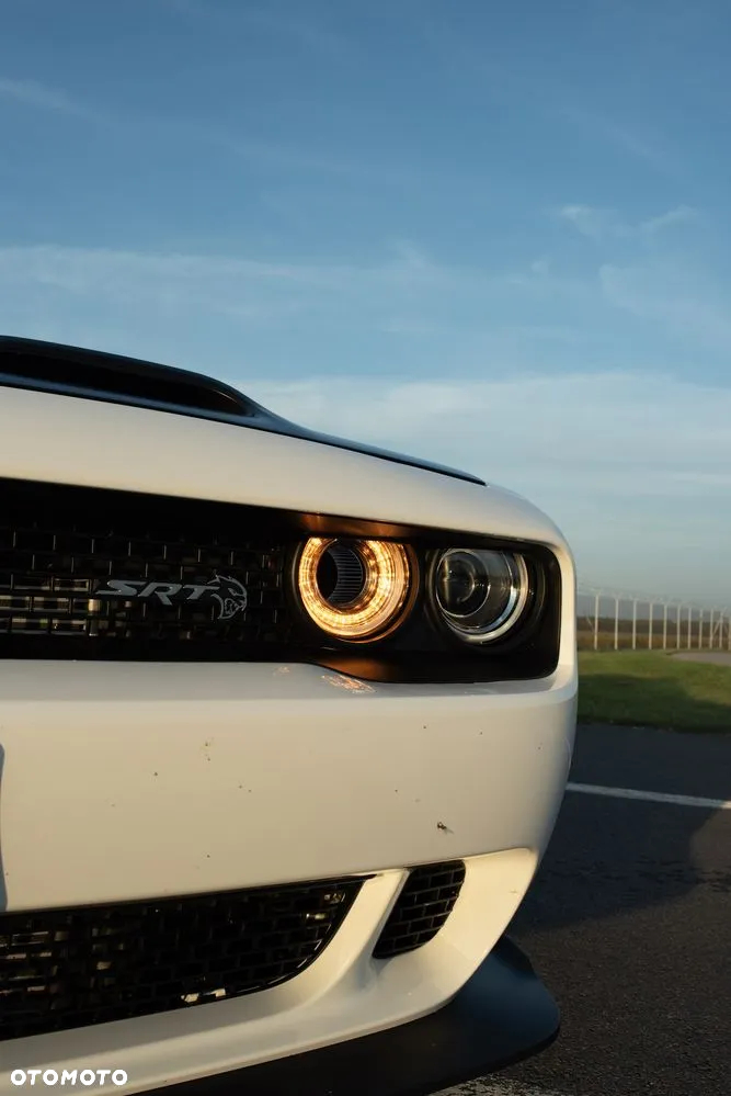 Dodge Challenger 6.2 Redeye Widebody - 4