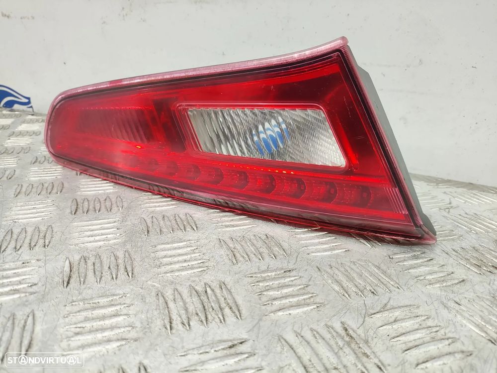 Farolins Tras Traseiros Mala Esquerdo Direito Originais LED Alfa Romeo Giulietta 940 - 13
