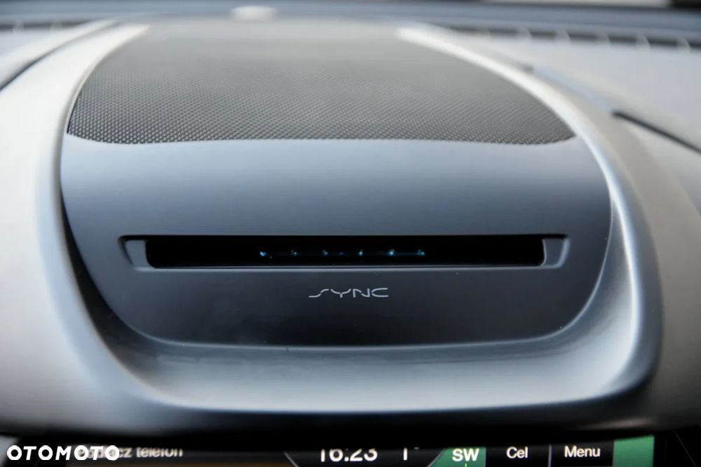 Ford Kuga 2.0 TDCi 4x2 Titanium - 33