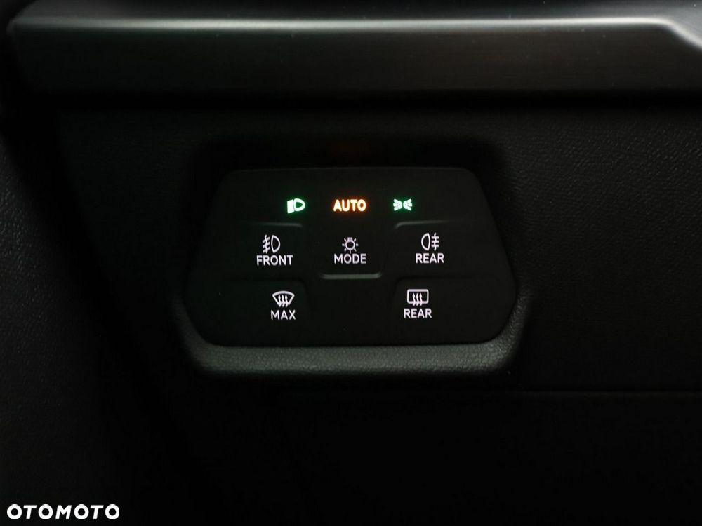 Cupra Formentor 1.4 e-Hybrid DSG - 38