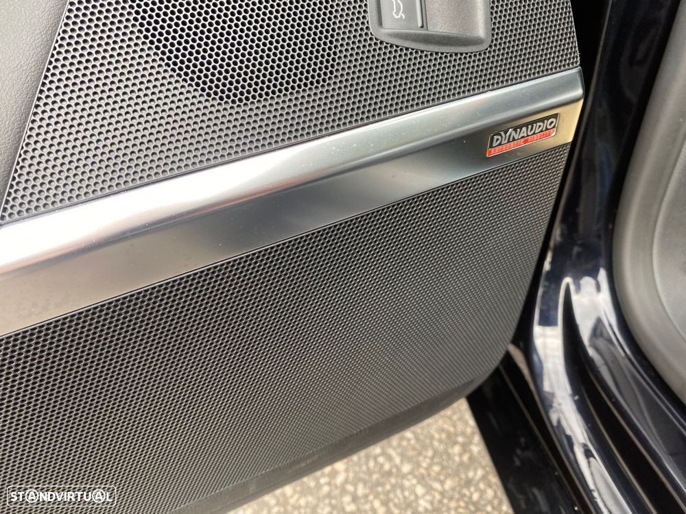 VW Passat CC 2.0 TDi BlueMotion - 19